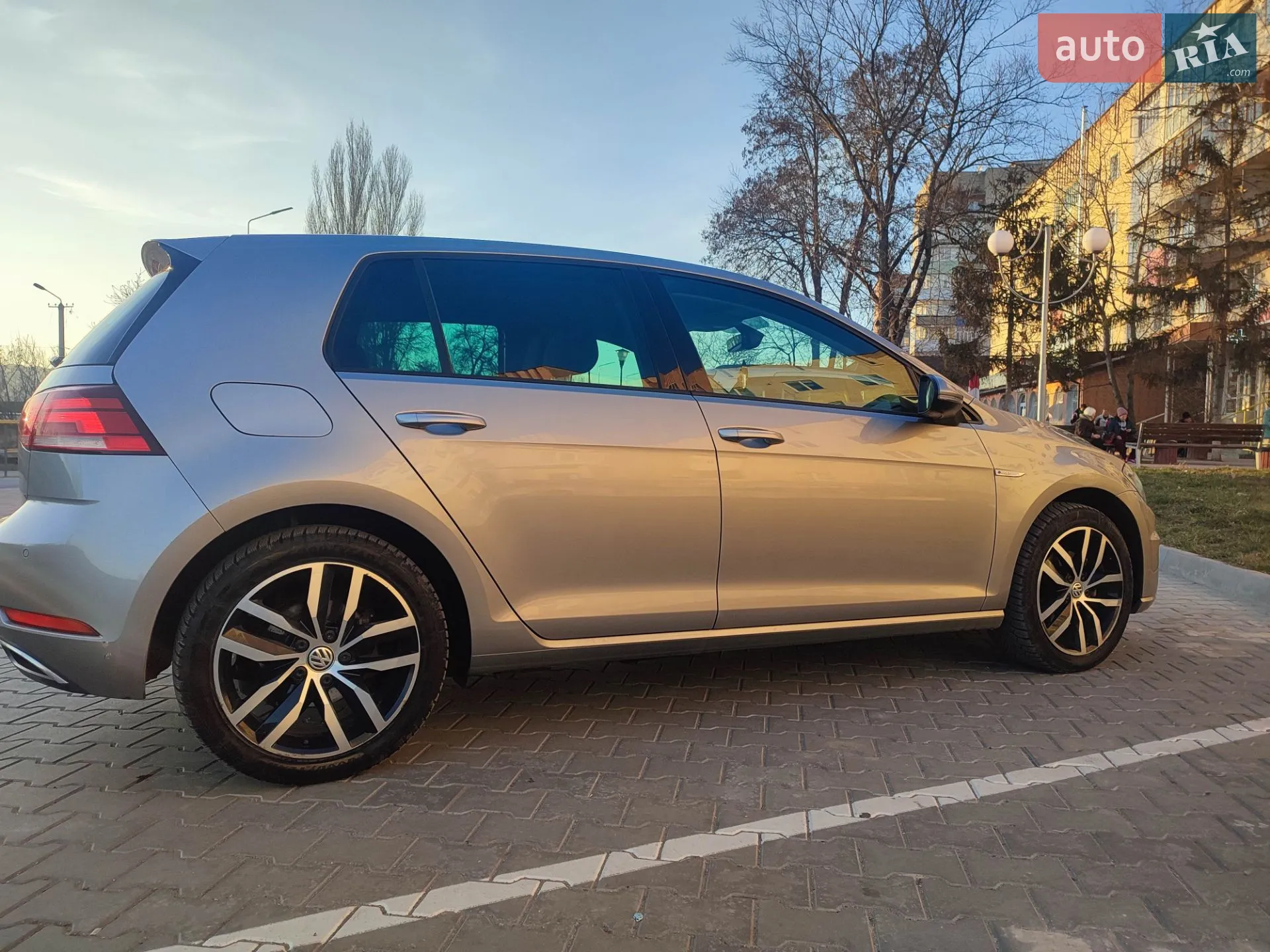 2017 Volkswagen Golf - мініатюра 3