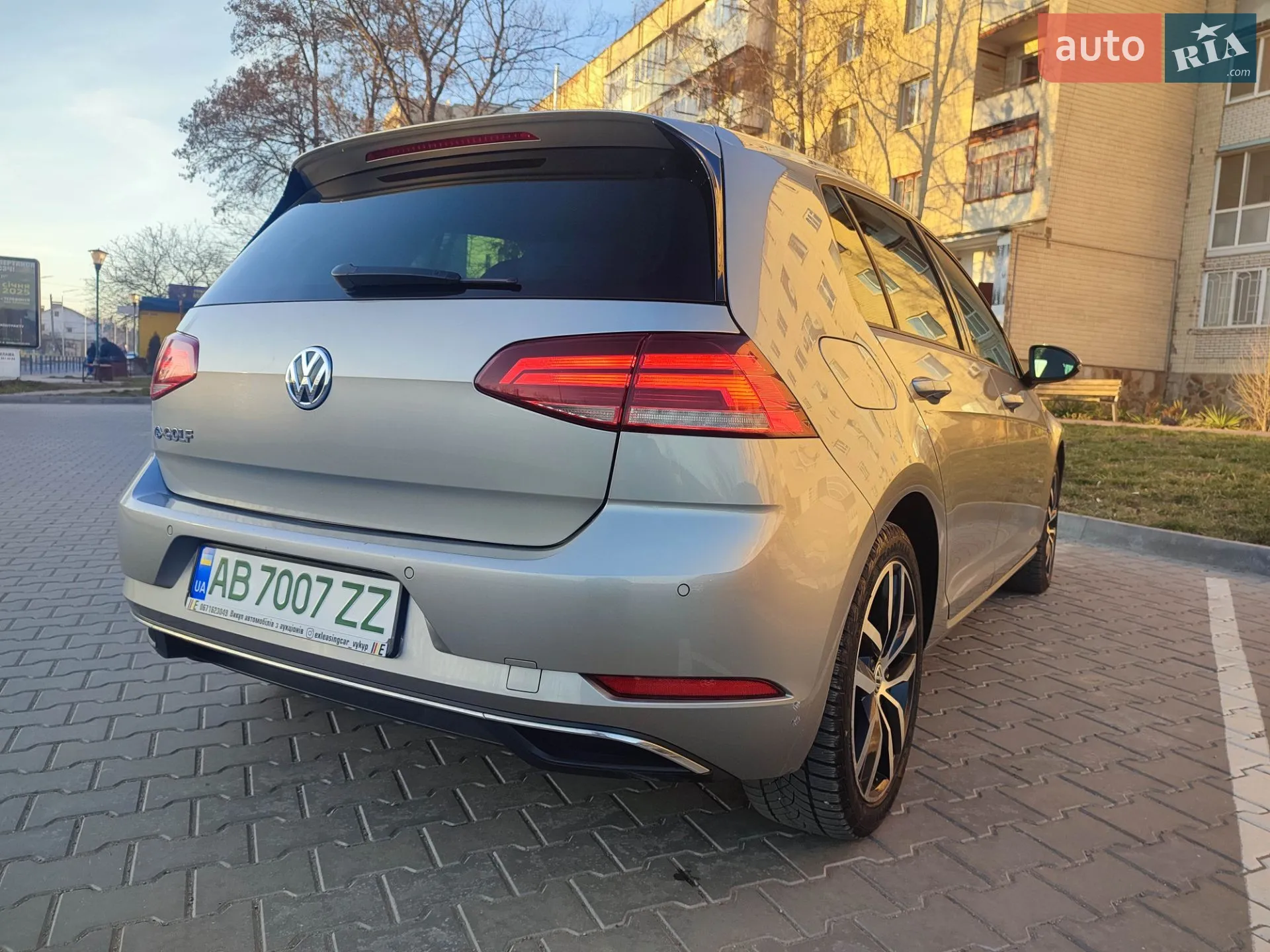 2017 Volkswagen Golf - мініатюра 5