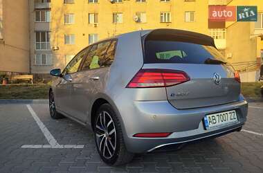Хэтчбек Volkswagen e-Golf 2017 в Могилев-Подольске