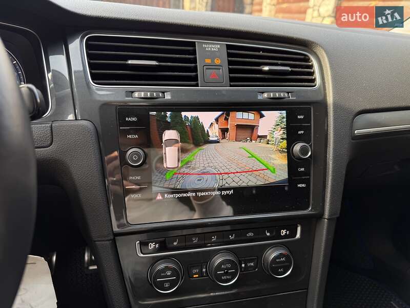 Хэтчбек Volkswagen e-Golf 2019 в Виннице