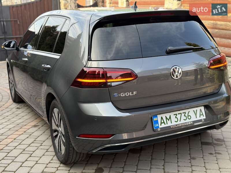Хэтчбек Volkswagen e-Golf 2019 в Виннице