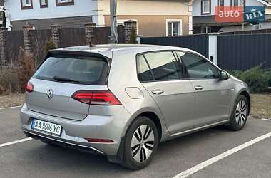 Хетчбек Volkswagen e-Golf 2019 в Києві