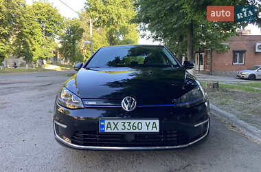 Хэтчбек Volkswagen e-Golf 2015 в Харькове