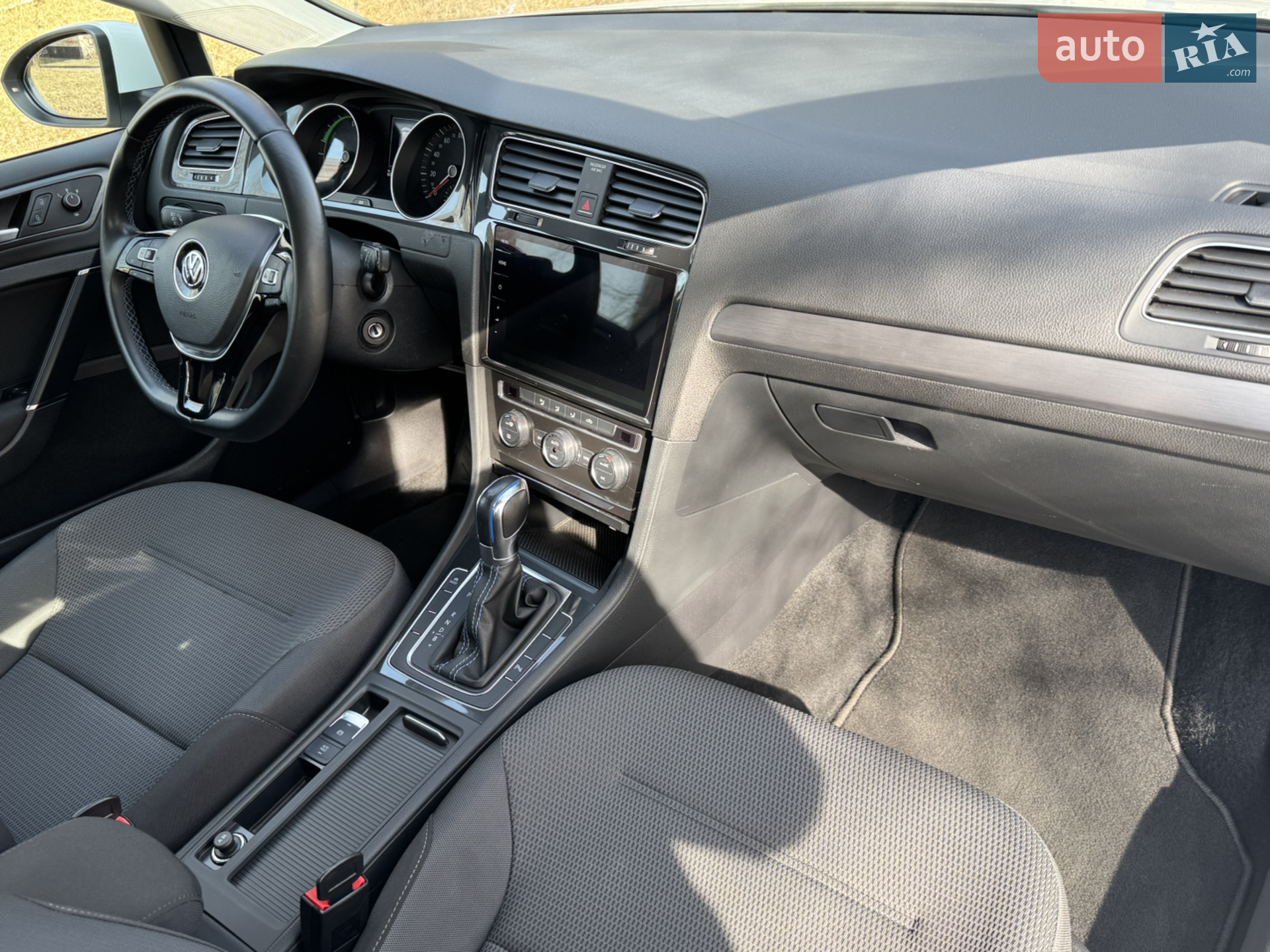 2018 Volkswagen Golf - мініатюра 32