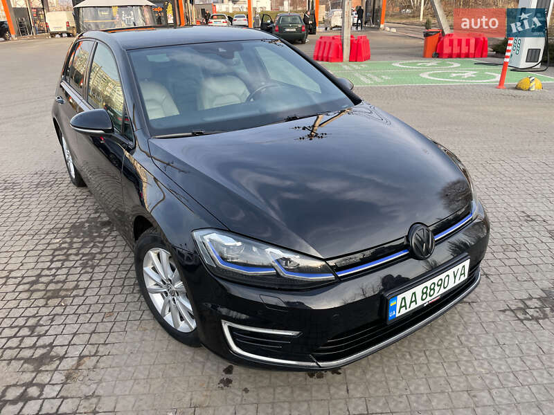 Хетчбек Volkswagen e-Golf 2019 в Полтаві