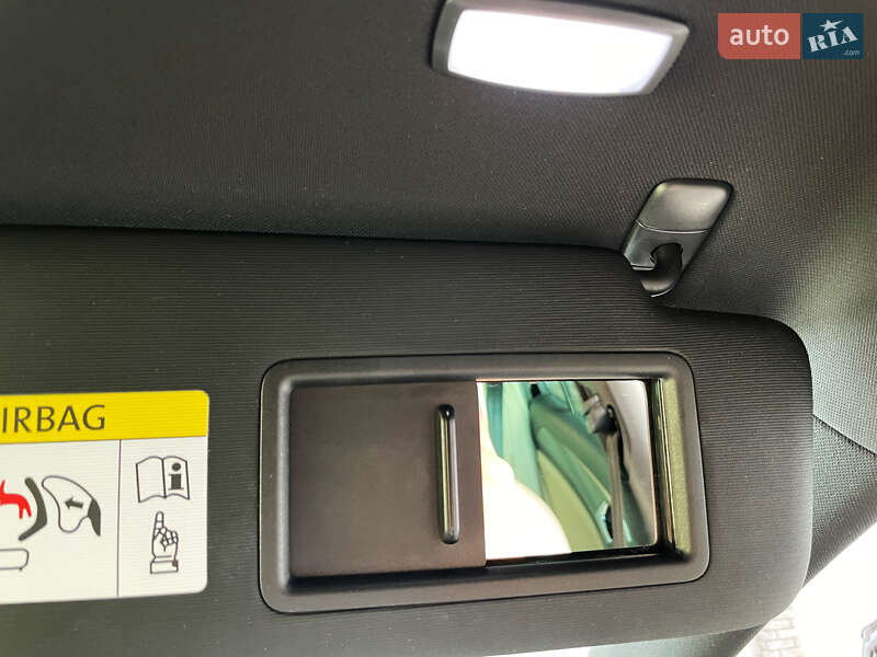 Хетчбек Volkswagen e-Golf 2019 в Полтаві