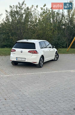 Хэтчбек Volkswagen e-Golf 2015 в Львове