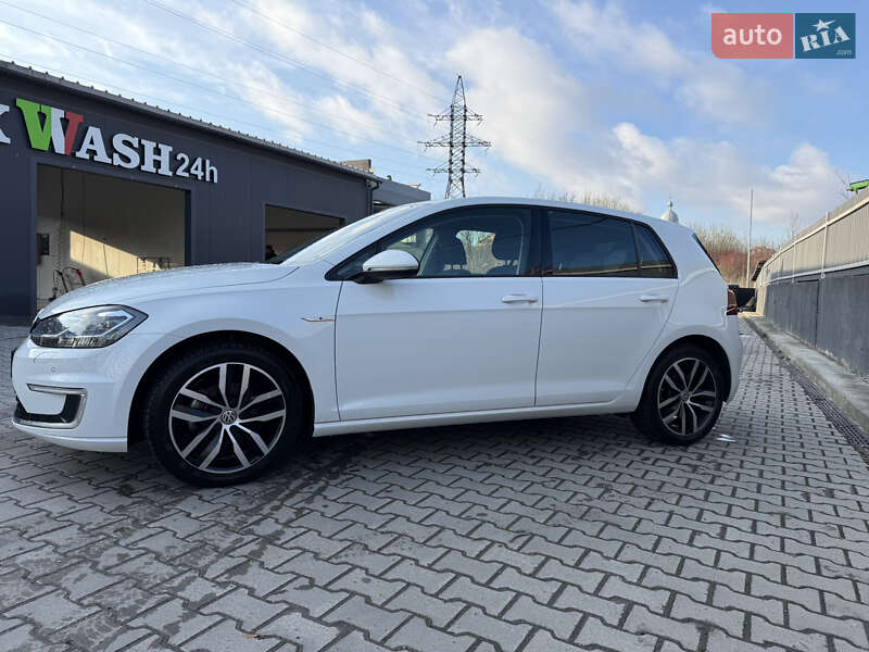 Хетчбек Volkswagen e-Golf 2018 в Львові
