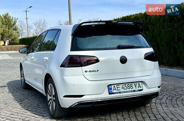 Хетчбек Volkswagen e-Golf 2020 в 