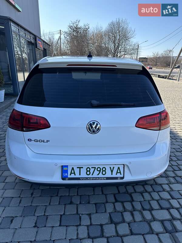 Хетчбек Volkswagen e-Golf 2014 в Івано-Франківську фото 6 Хетчбек Volkswagen e-Golf 2014 в Івано-Франківську