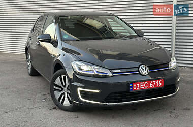 Хетчбек Volkswagen e-Golf 2020 в 