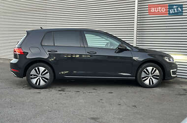 Хетчбек Volkswagen e-Golf 2020 в 