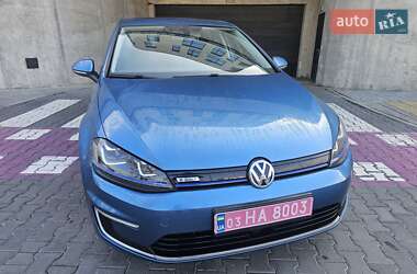 Хэтчбек Volkswagen e-Golf 2015 в 