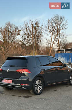 Хетчбек Volkswagen e-Golf 2020 в 