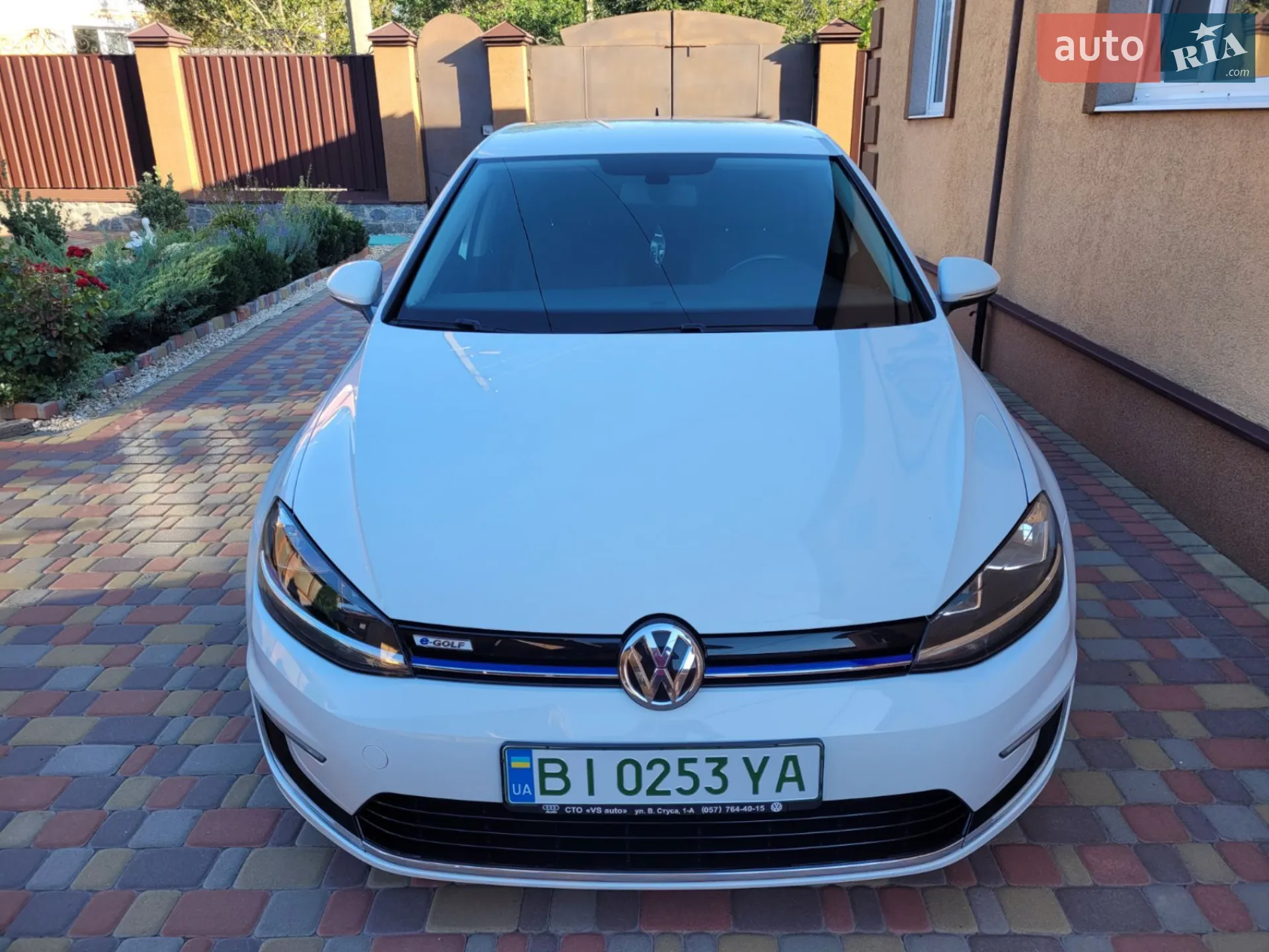 2017 Volkswagen Golf - мініатюра 2