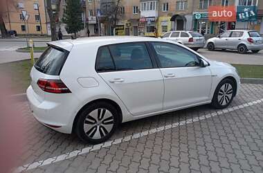 Хэтчбек Volkswagen e-Golf 2015 в Дрогобыче
