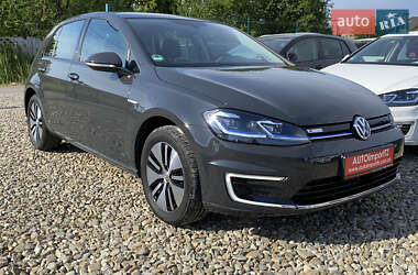 Хетчбек Volkswagen e-Golf 2020 в 