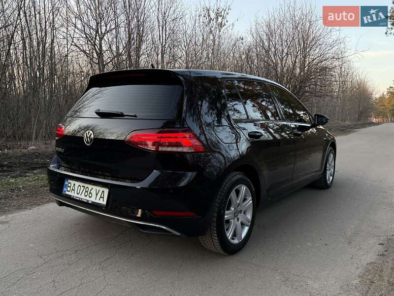 Хэтчбек Volkswagen e-Golf 2020 в Кропивницком