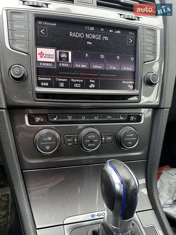 Хетчбек Volkswagen e-Golf 2016 в Світловодську