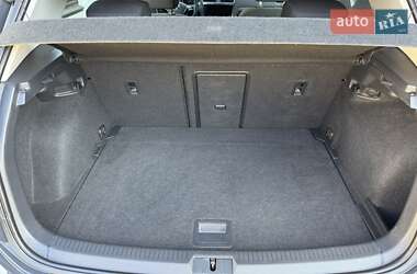 Хэтчбек Volkswagen e-Golf 2020 в 