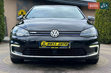 Хэтчбек Volkswagen e-Golf 2017 в 