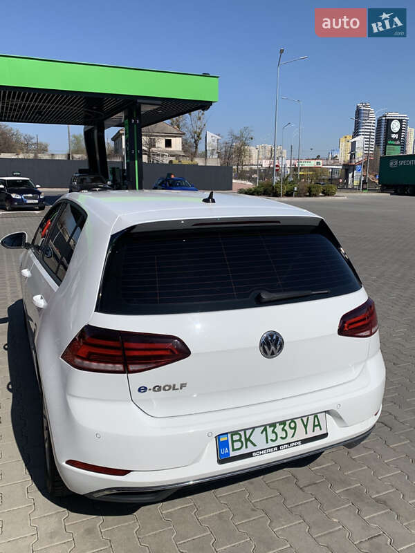 Хетчбек Volkswagen e-Golf 2020 в Києві