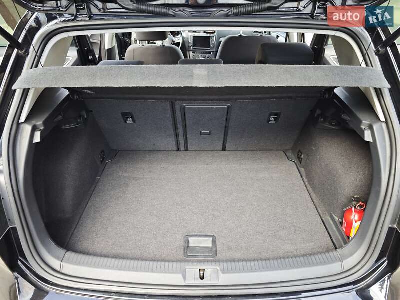 Хетчбек Volkswagen e-Golf 2015 в Рівному