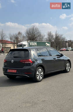 Хэтчбек Volkswagen e-Golf 2020 в 
