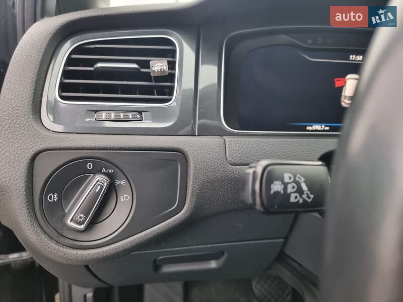 Хетчбек Volkswagen e-Golf 2018 в Мукачевому