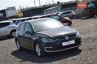 Хэтчбек Volkswagen e-Golf 2018 в 