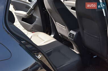 Хэтчбек Volkswagen e-Golf 2018 в 