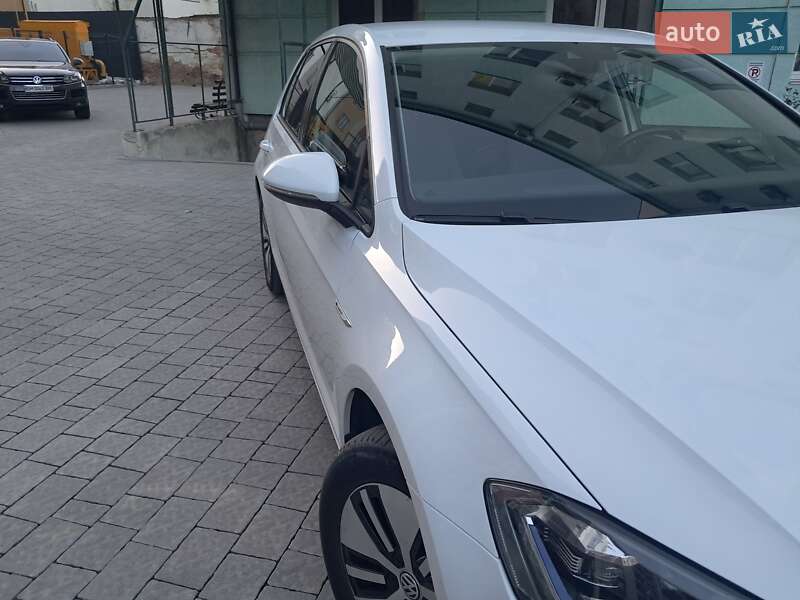 Хетчбек Volkswagen e-Golf 2018 в Львові фото 5 Хетчбек Volkswagen e-Golf 2018 в Львові