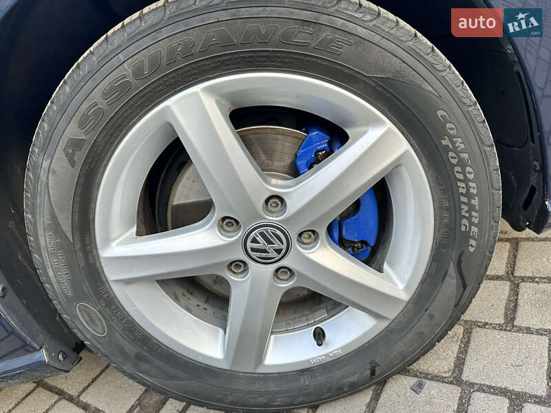 Хэтчбек Volkswagen e-Golf 2016 в Луцке