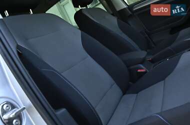 Хэтчбек Volkswagen e-Golf 2015 в 