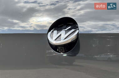Хэтчбек Volkswagen e-Golf 2020 в 