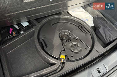Хэтчбек Volkswagen e-Golf 2020 в 