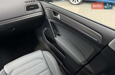 Хэтчбек Volkswagen e-Golf 2020 в 