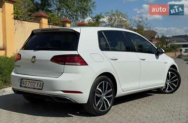 Хетчбек Volkswagen e-Golf 2020 в 