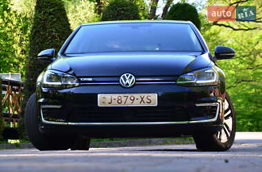 Хетчбек Volkswagen e-Golf 2020 в 