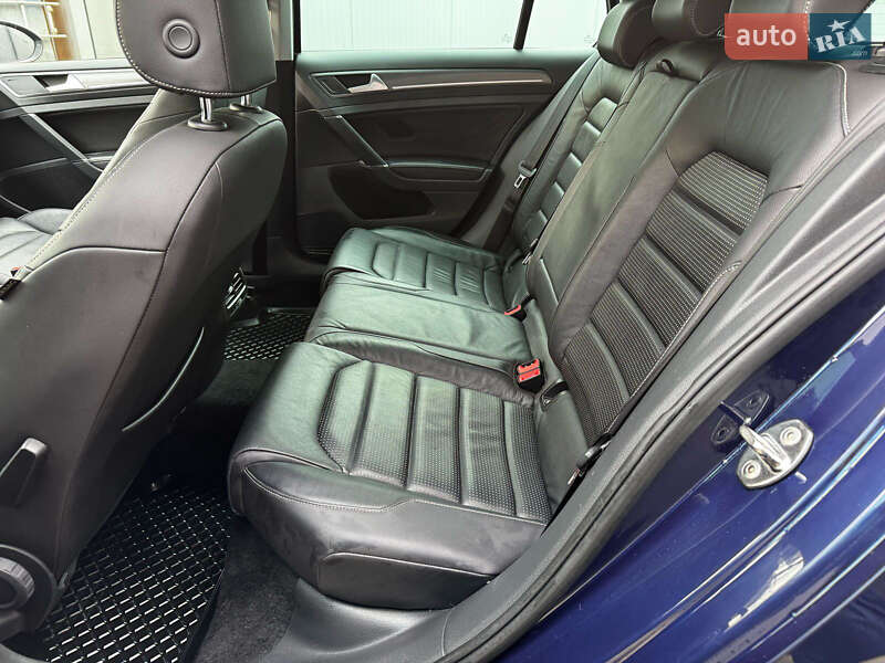 Хэтчбек Volkswagen e-Golf 2017 в Луцке фото 21 Хэтчбек Volkswagen e-Golf 2017 в Луцке