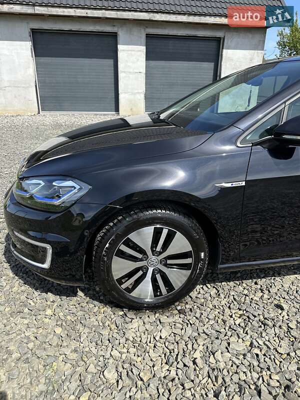 Хетчбек Volkswagen e-Golf 2018 в Луцьку
