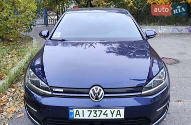 Хетчбек Volkswagen e-Golf 2018 в Києві