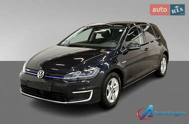 Хетчбек Volkswagen e-Golf 2018 в 