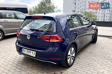 Хетчбек Volkswagen e-Golf 2020 в 
