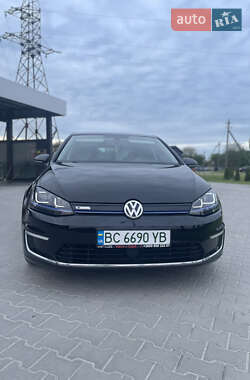 Хетчбек Volkswagen e-Golf 2014 в Львові