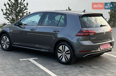 Хетчбек Volkswagen e-Golf 2019 в 