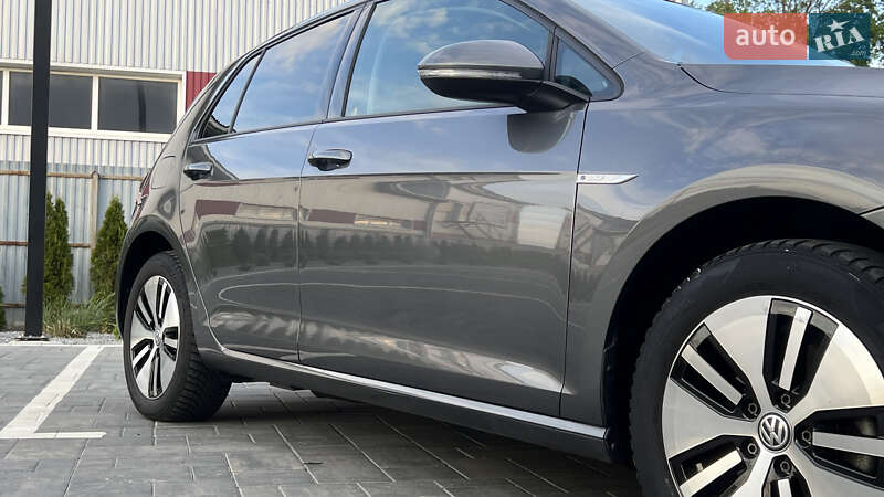 Хэтчбек Volkswagen e-Golf 2019 в Луцке