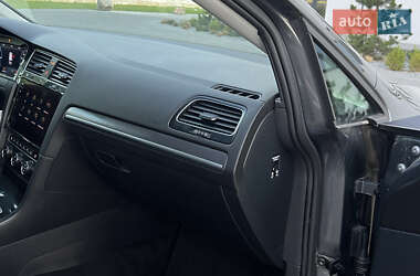 Хетчбек Volkswagen e-Golf 2019 в 
