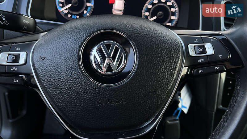 Хэтчбек Volkswagen e-Golf 2019 в Луцке
