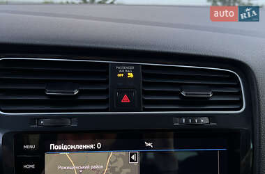 Хетчбек Volkswagen e-Golf 2019 в 